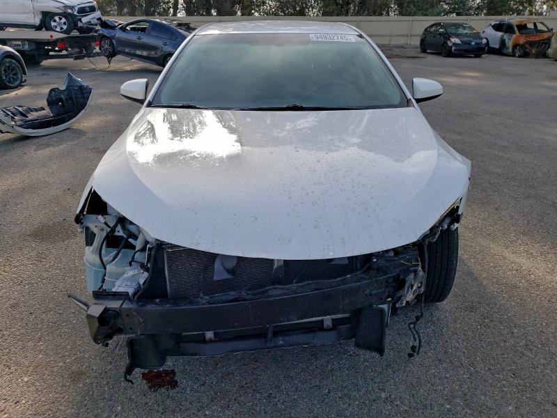 Photo 5 from auction – 2017 TOYOTA CAMRY LE with VIN 4T1BF1FKXHU453323