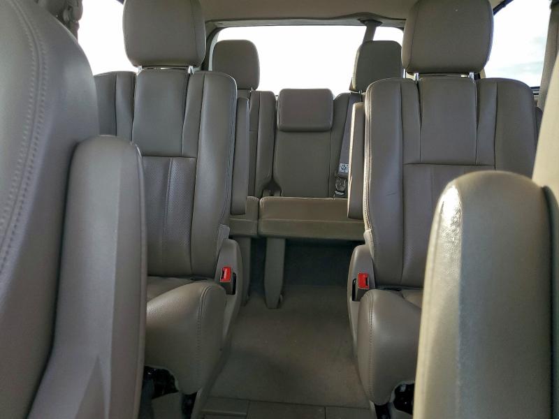 Photo 10 from auction – 2013 CHRYSLER TOWN & COU with VIN 2C4RC1CG3DR510612