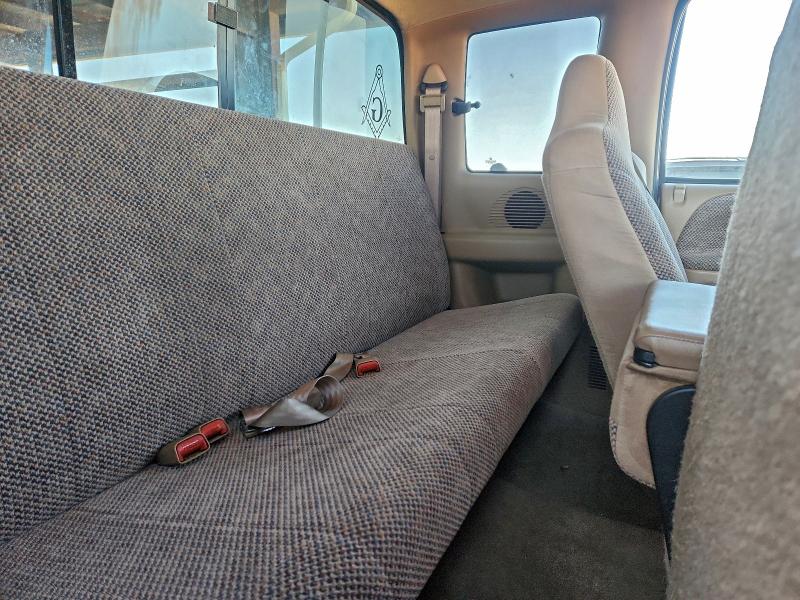 Photo 10 from auction – 1998 DODGE RAM 1500 with VIN 3B7HF12Z3WM242080