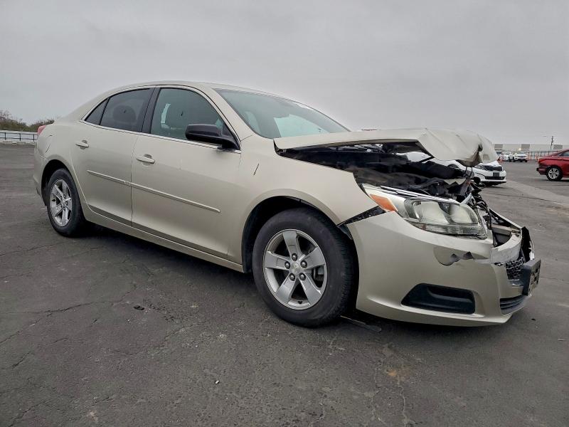 Photo 4 from auction – 2015 CHEVROLET MALIBU LS with VIN 1G11B5SL1FF134159