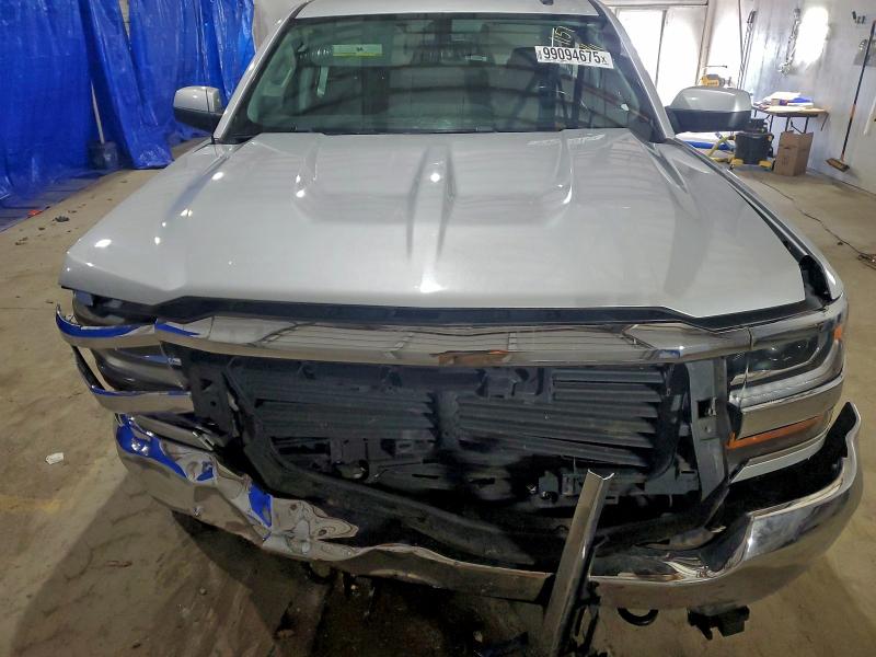 Photo 11 from auction – 2018 CHEVROLET SILVERADO with VIN 1GCVKREC3JZ281151