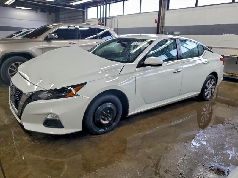 NISSAN ALTIMA S 2022 with VIN 1N4BL4BV9NN389477 - Photo from auction