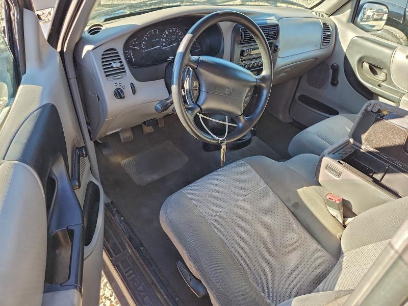 Photo 8 from auction – 2000 MAZDA B2500 with VIN 4F4YR12C8YTM15428