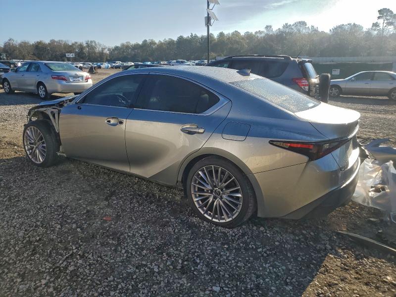 صورة رقم 2 من المزاد - 2023 LEXUS IS 300 مع VIN JTHDA1D21P5127402