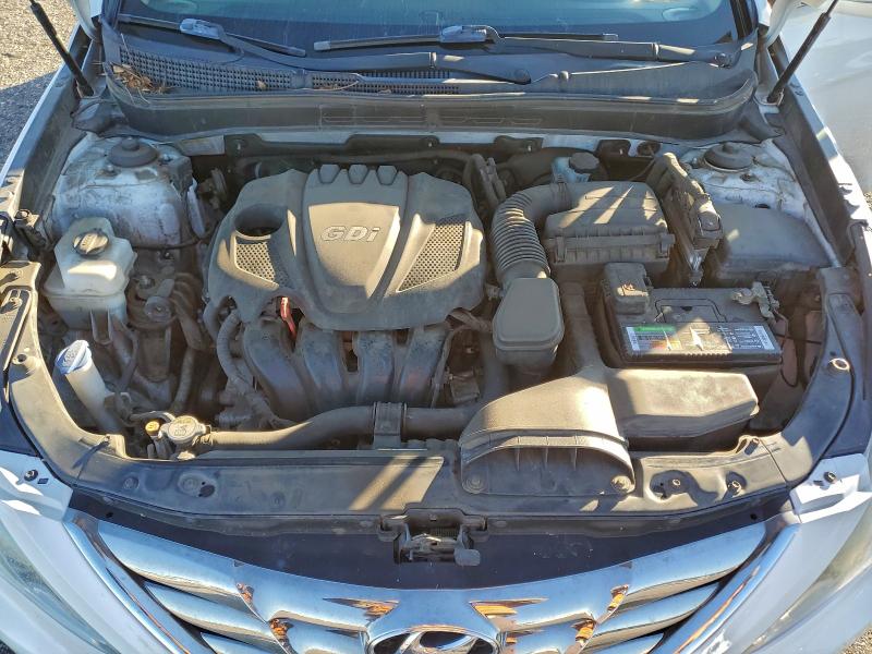 Photo 11 from auction – 2013 HYUNDAI SONATA SE with VIN 5NPEC4AC0DH671173