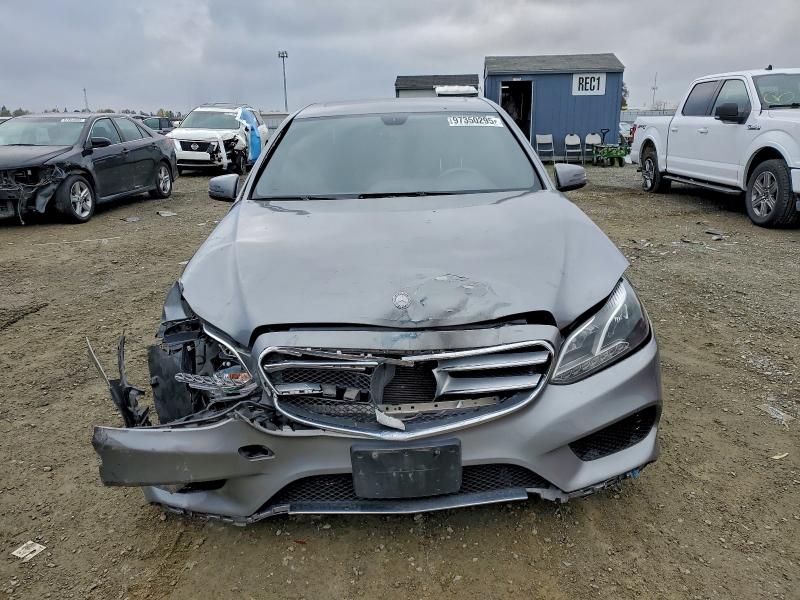 Photo 5 from auction – 2014 MERCEDES-BENZ E 350 with VIN WDDHF5KB8EA934864