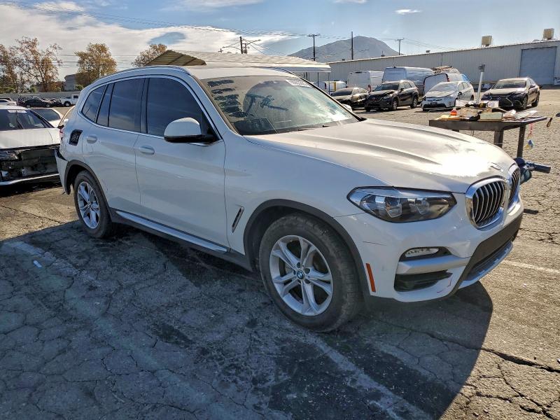 Photo 4 from auction – 2019 BMW X3 SDRIVE3 with VIN 5UXTR7C51KLF31889