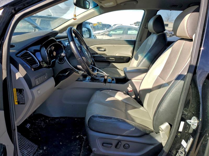 Photo 7 from auction – 2016 KIA SEDONA EX with VIN KNDMC5C14G6186398
