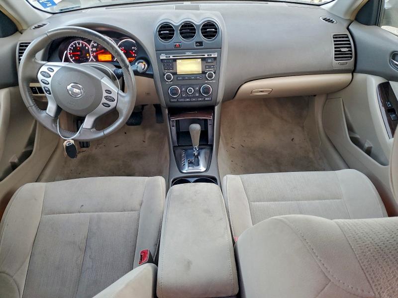 Photo 8 from auction – 2010 NISSAN ALTIMA with VIN 1N4AL2AP1AN532273