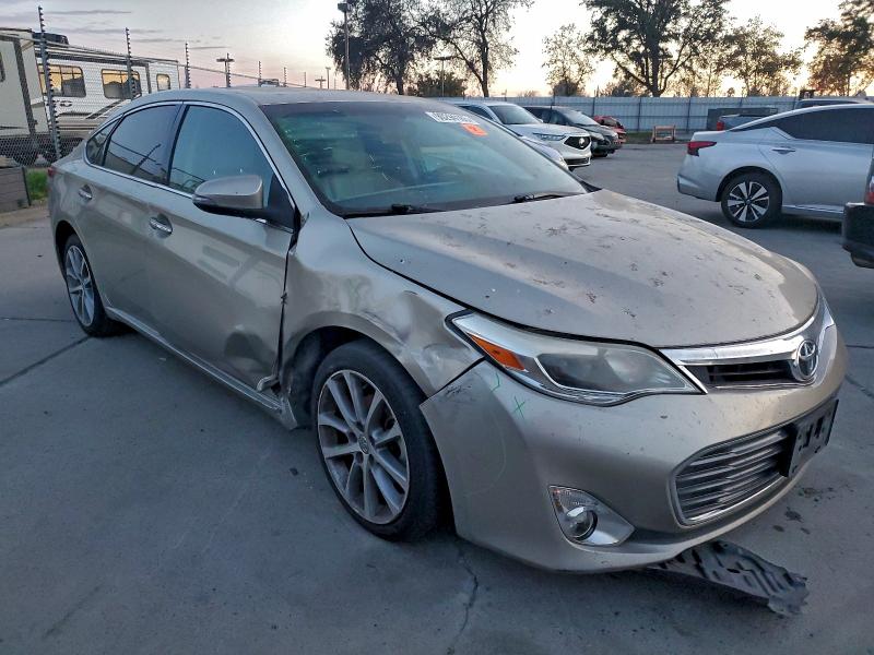 Photo 4 from auction – 2015 TOYOTA AVALON with VIN 4T1BK1EB2FU160218