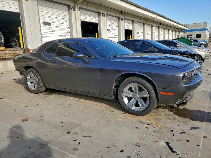 Photo 4 from auction – 2016 DODGE CHALLENGER with VIN 2C3CDZAG2GH337118