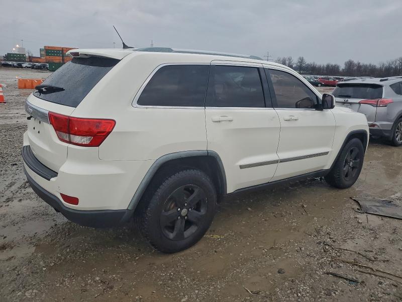Photo 3 from auction – 2011 JEEP GRAND CHER with VIN 1J4RR4GG0BC578165