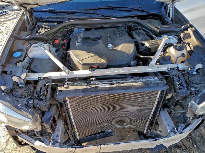 Photo 12 from auction – 2019 BMW X3 SDRIVE3 with VIN 5UXTR7C54KLR45228