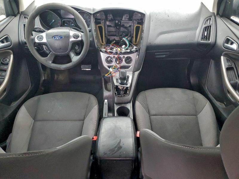 Photo 8 from auction – 2014 FORD FOCUS SE with VIN 1FADP3F22EL240816