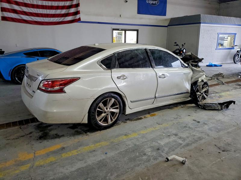 Photo 3 from auction – 2014 NISSAN ALTIMA with VIN 1N4AL3AP0EC429546