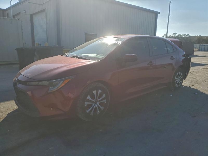 TOYOTA COROLLA LE 2022 with VIN JTDEAMDE5NJ050345 - Photo from auction