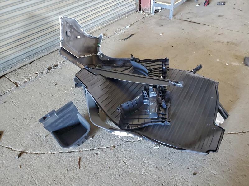 Photo 13 from auction – 2021 TOYOTA RAV4 PRIME with VIN JTMFB3FV2MD069652