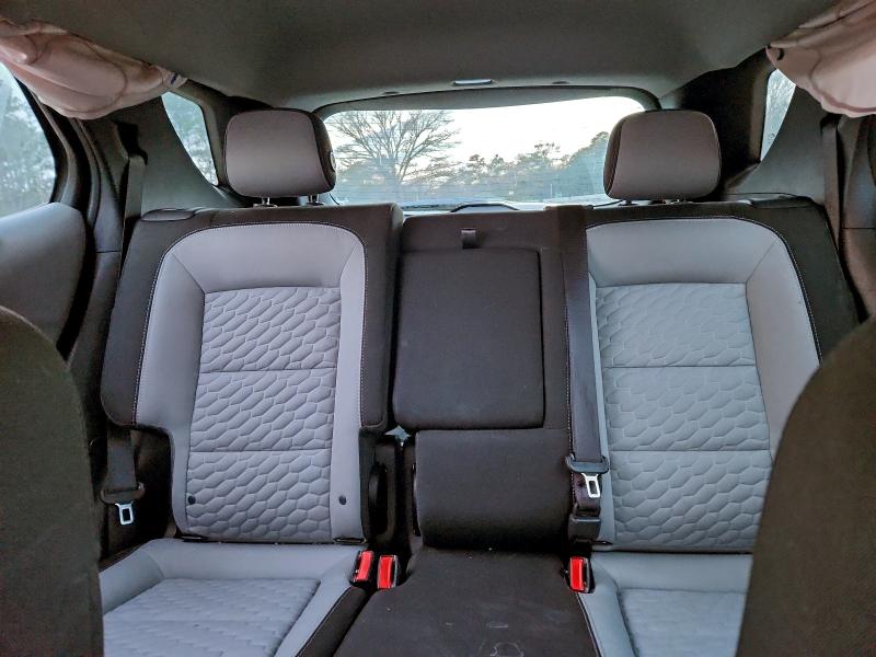 Photo 10 from auction – 2018 CHEVROLET EQUINOX LS with VIN 2GNAXHEV8J6323747