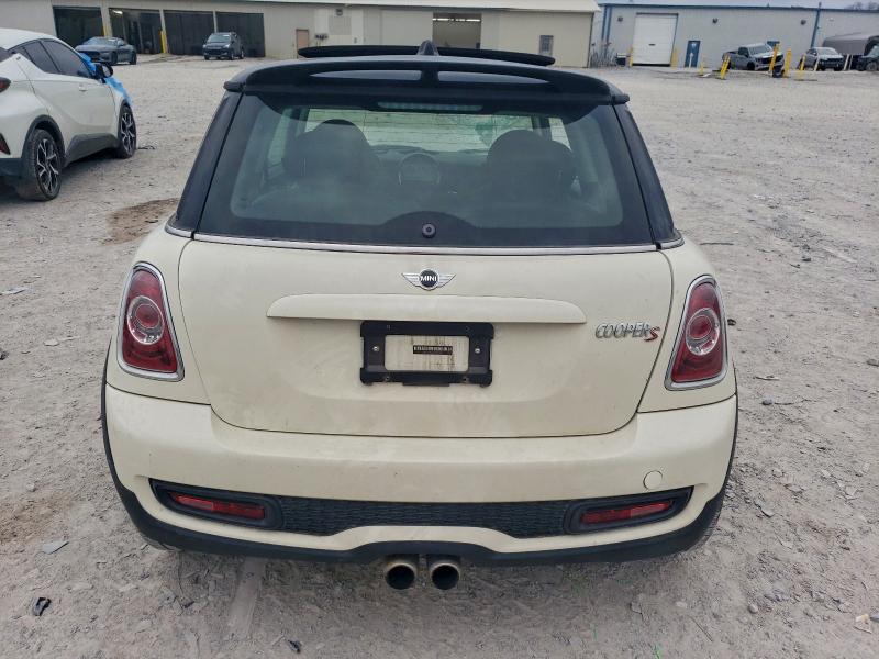 Photo 6 from auction – 2012 MINI COOPER S with VIN WMWSV3C59CTY25344