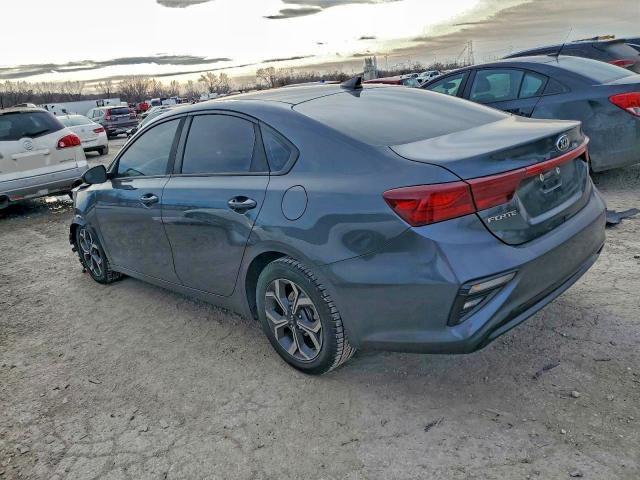 Photo 2 from auction – 2020 KIA FORTE FE with VIN 3KPF24AD7LE152883