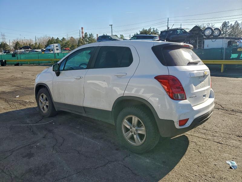Photo 2 from auction – 2019 CHEVROLET TRAX LS with VIN 3GNCJNSB9KL234284
