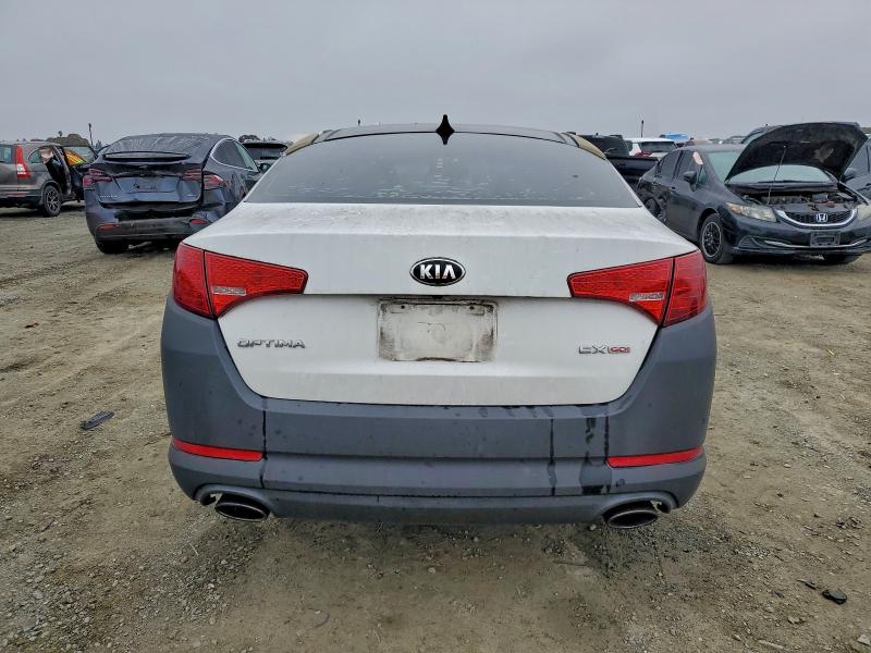 Photo 6 from auction – 2013 KIA OPTIMA EX with VIN 5XXGN4A76DG121865