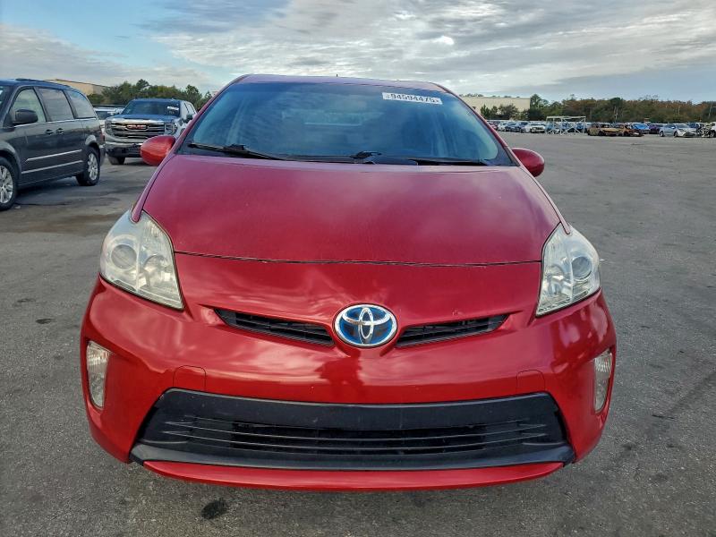 Photo 5 from auction – 2014 TOYOTA PRIUS with VIN JTDKN3DU9E1812326