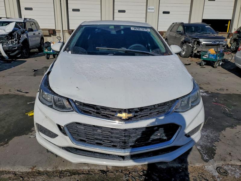 Photo 5 from auction – 2017 CHEVROLET CRUZE LS with VIN 1G1BC5SM2H7202671