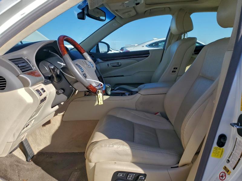 Photo 7 from auction – 2013 LEXUS LS 460 with VIN JTHBL5EF9D5124401