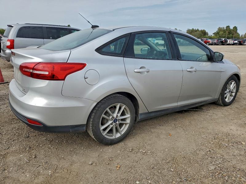Photo 3 from auction – 2016 FORD FOCUS SE with VIN 1FADP3F21GL217675