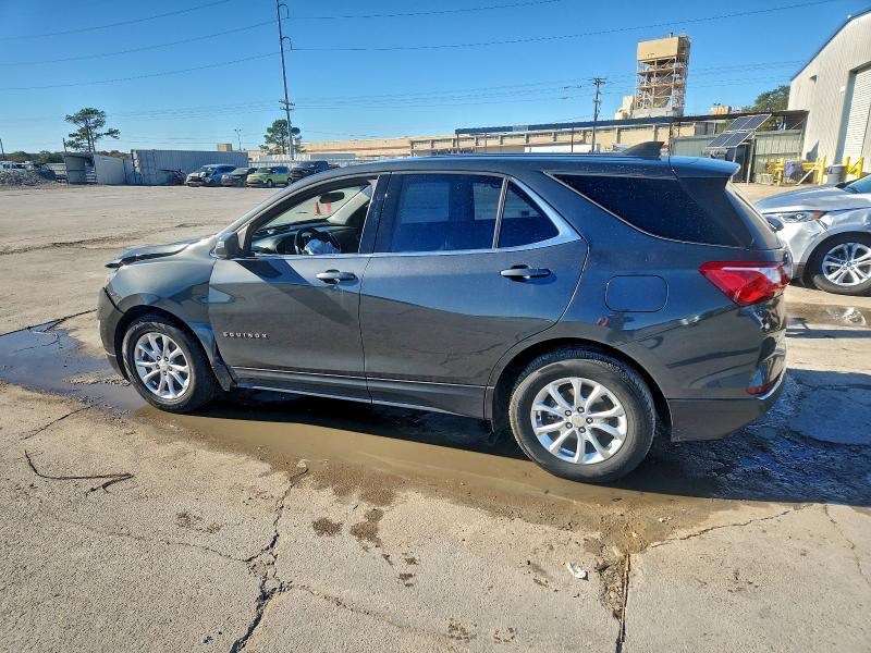 Photo 2 from auction – 2020 CHEVROLET EQUINOX LT with VIN 2GNAXJEV8L6157997