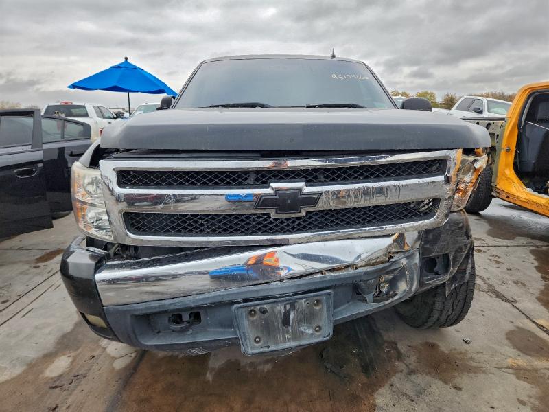 Photo 5 from auction – 2007 CHEVROLET SILVERADO with VIN 2GCEC190371717318