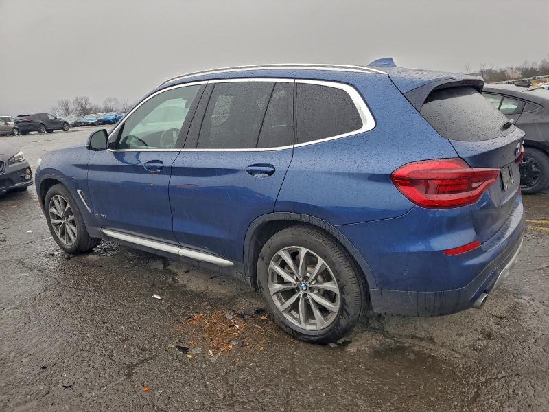 Photo 2 from auction – 2018 BMW X3 XDRIVE3 with VIN 5UXTR9C5XJLD66290