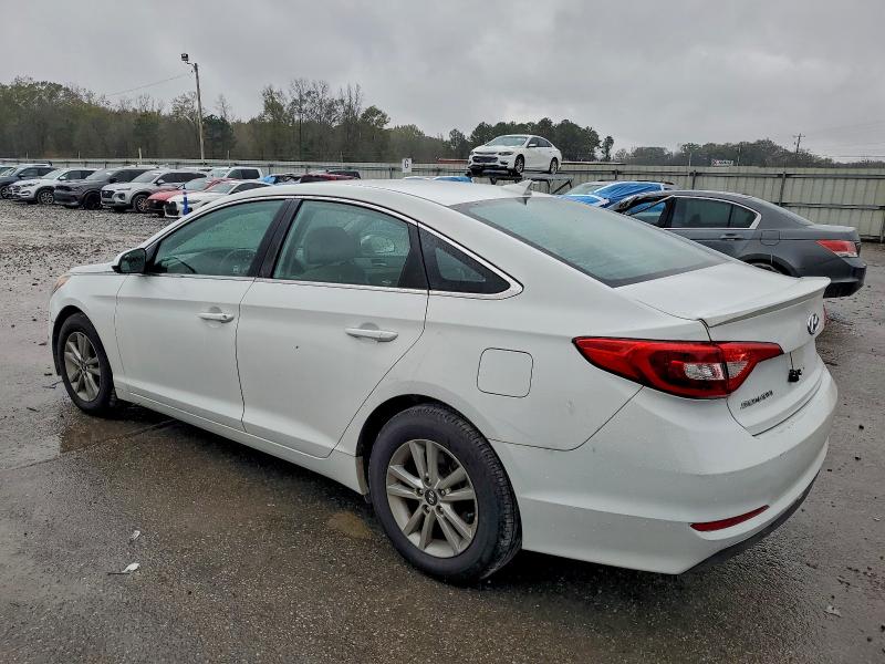Photo 2 from auction – 2017 HYUNDAI SONATA SE with VIN 5NPE24AF8HH462363