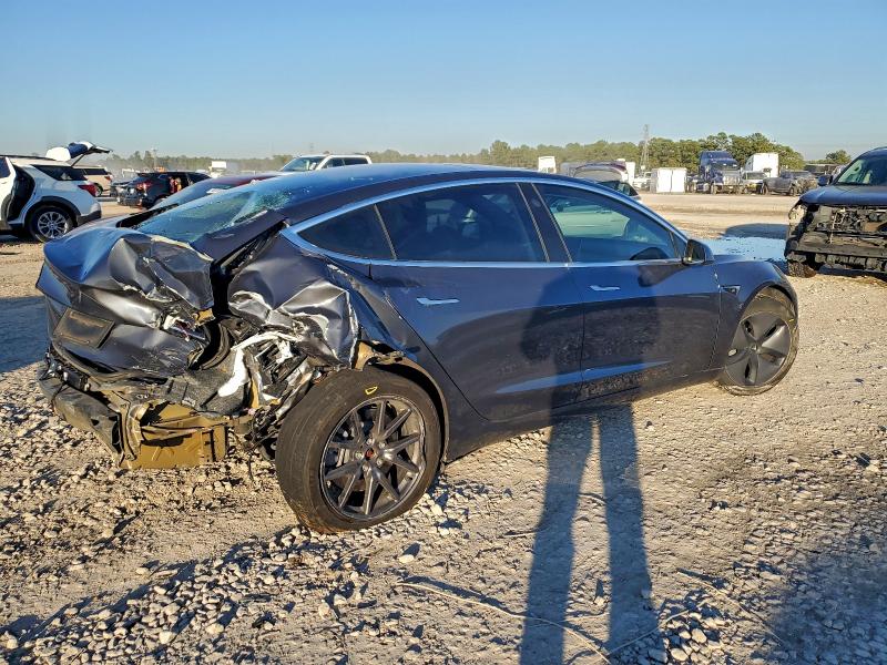 Photo 3 from auction – 2019 TESLA MODEL 3 with VIN 5YJ3E1EA8KF313520