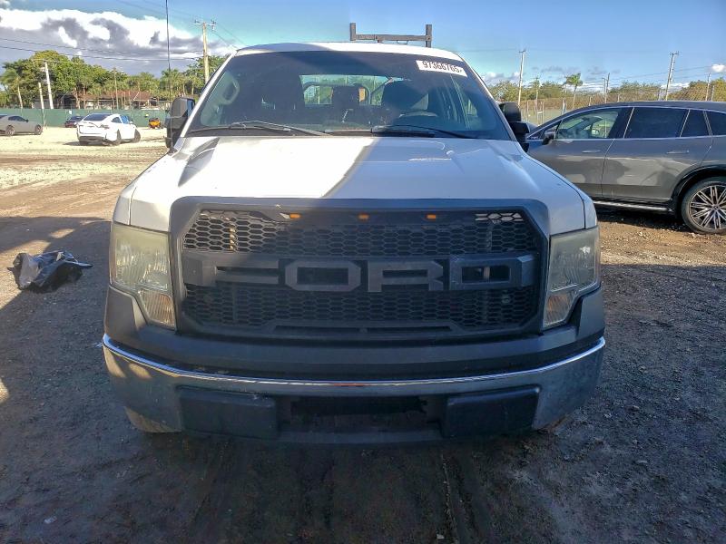 Photo 5 from auction – 2013 FORD F150 SUPER with VIN 1FTFX1ET9DKF44294