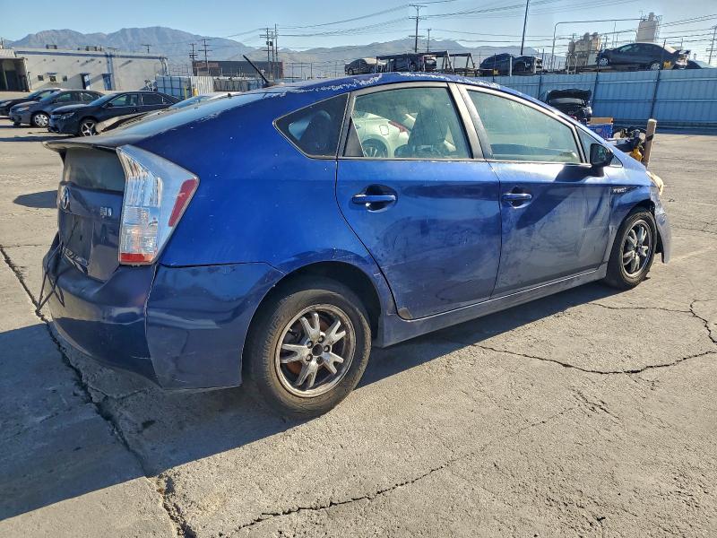 Photo 3 from auction – 2011 TOYOTA PRIUS with VIN JTDKN3DU5B0318157