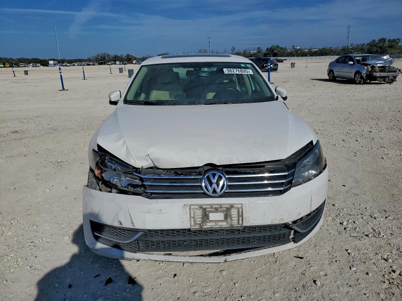 Photo 5 from auction – 2012 VOLKSWAGEN PASSAT SE with VIN 1VWBP7A35CC034604