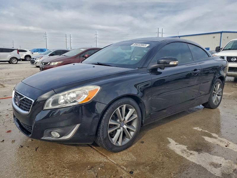VOLVO C70 T5 2013 with VIN YV1672MC9DJ140757 - Photo from auction