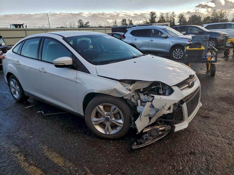 Photo 4 from auction – 2013 FORD FOCUS SE with VIN 1FADP3F29DL274654