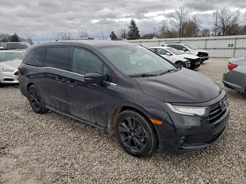 Photo 4 from auction – 2023 HONDA ODYSSEY with VIN 5FNRL6H71PB027786