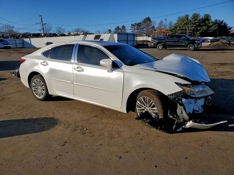 Photo 4 from auction – 2013 LEXUS ES 350 with VIN JTHBK1GGXD2063708