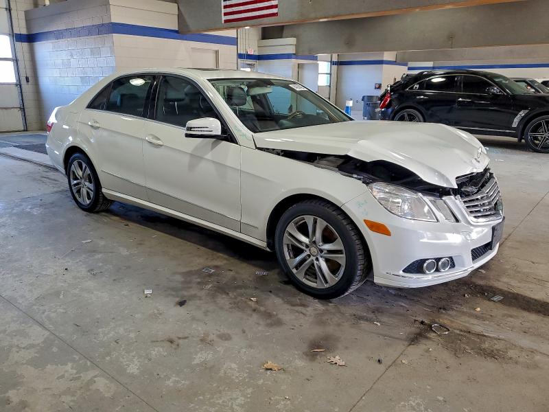 Photo 4 from auction – 2011 MERCEDES-BENZ E 350 4MAT with VIN WDDHF8HB0BA457545