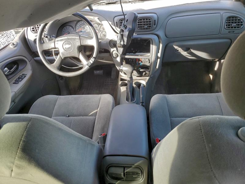 Photo 8 from auction – 2005 CHEVROLET TRAILBLAZE with VIN 1GNDT13S552217266