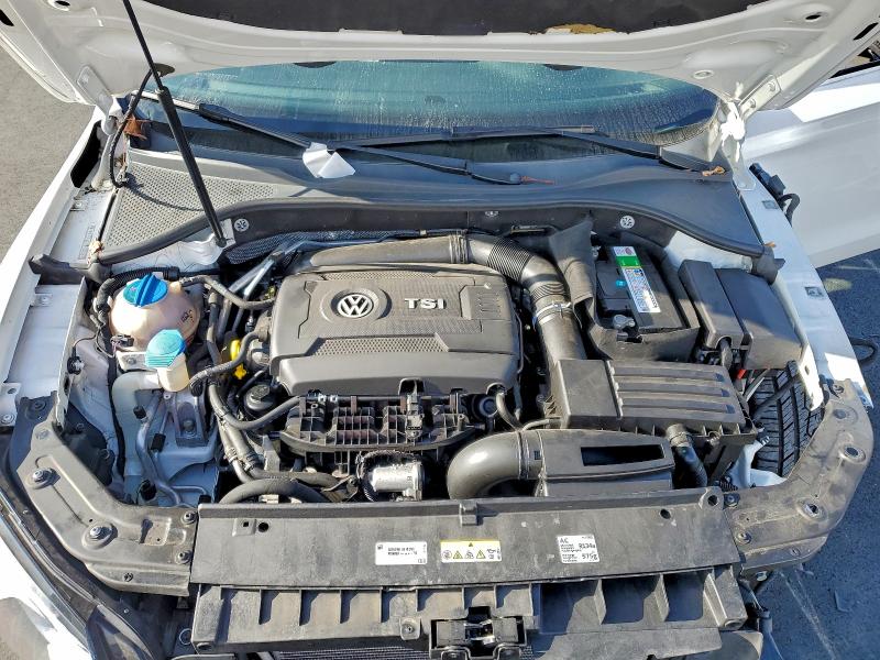 Photo 11 from auction – 2014 VOLKSWAGEN PASSAT S with VIN 1VWAT7A30EC054480