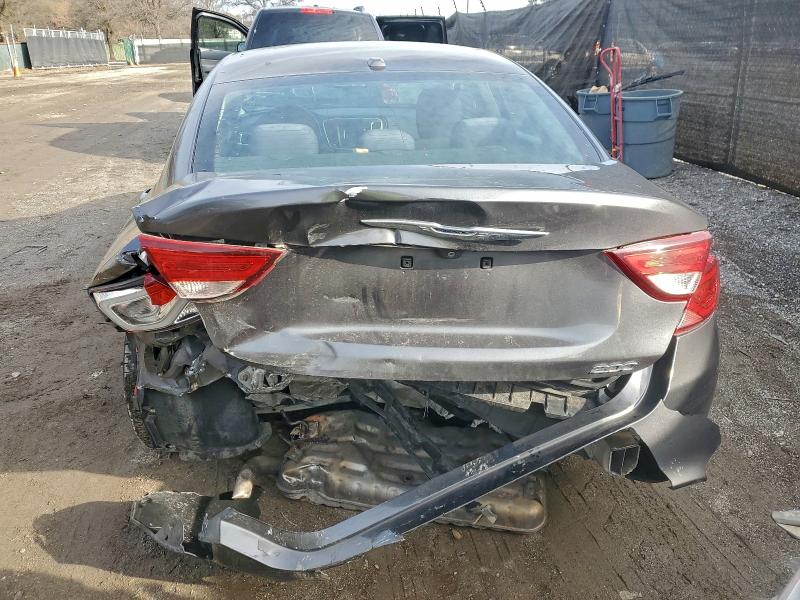 Photo 6 from auction – 2015 CHRYSLER 200 with VIN 1C3CCCABXFN658057