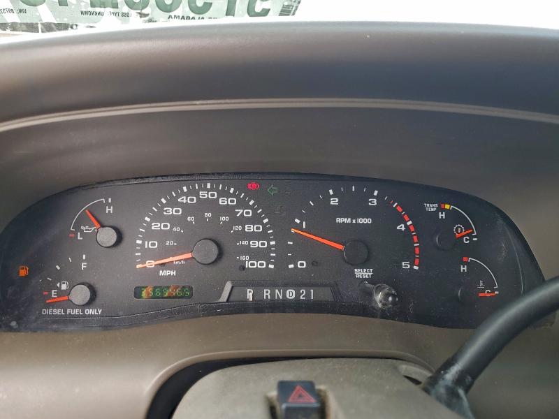 Photo 9 from auction – 2002 FORD EXCURSION with VIN 1FMSU43F12EB97377