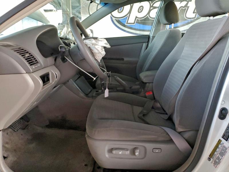 Photo 7 from auction – 2005 TOYOTA CAMRY LE with VIN 4T1BE32K05U012963