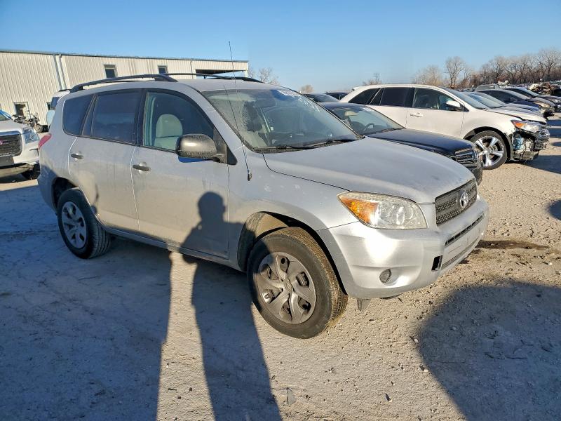 Photo 4 from auction – 2007 TOYOTA RAV4 with VIN JTMZD33V375061585