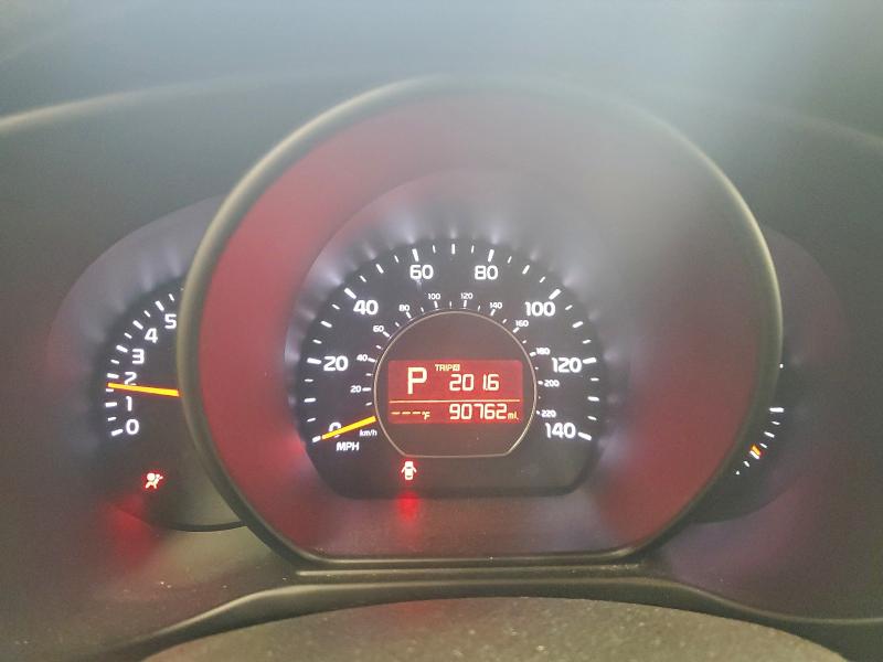 Photo 9 from auction – 2016 KIA SOUL with VIN KNDJN2A2XG7274566